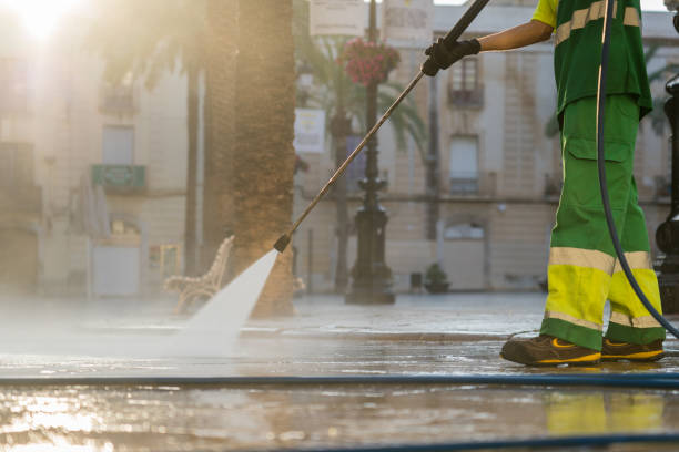 Best Patio and Deck Pressure Washing  in Hallsville, MO